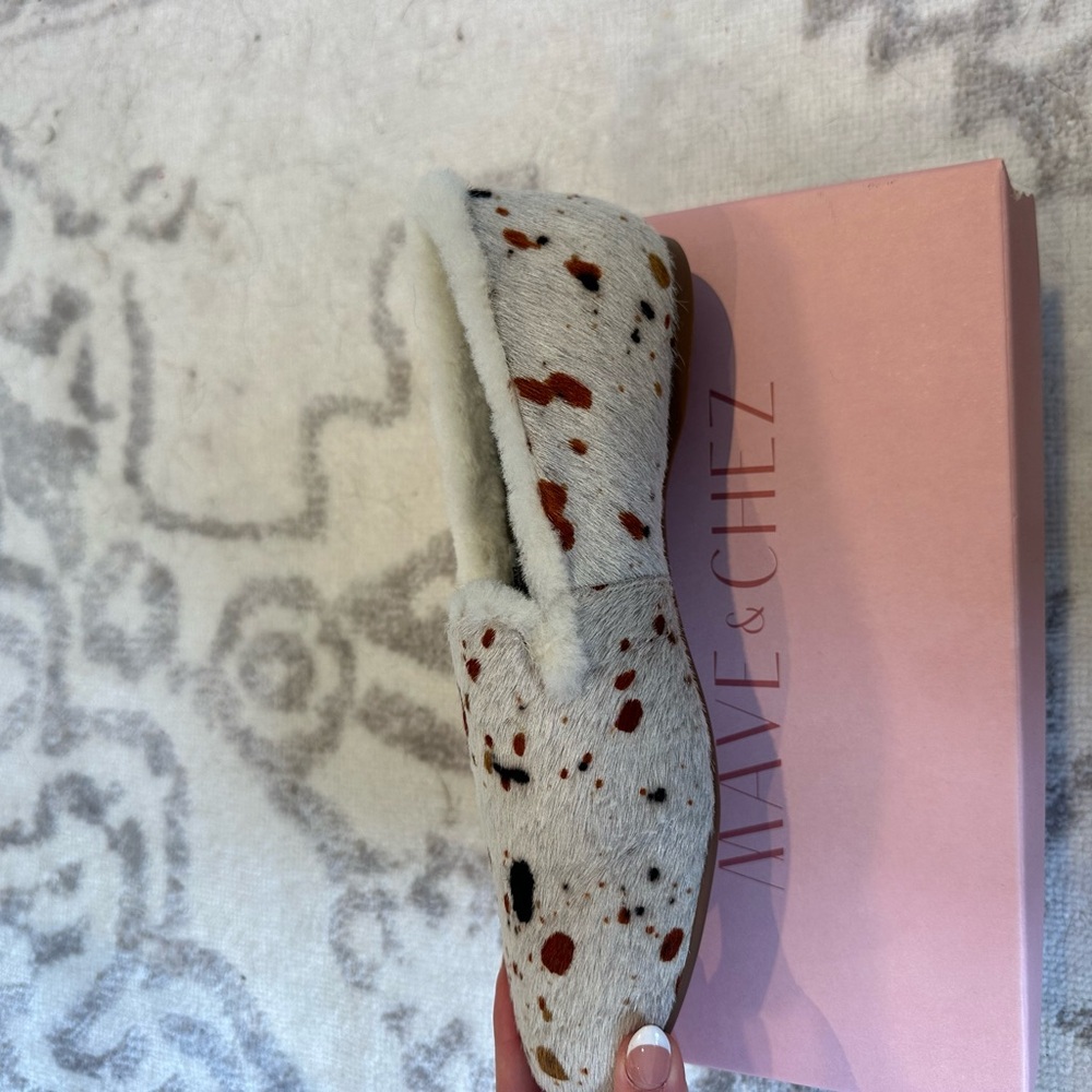 White and Brown Speckled Women’s Cozy Slippers